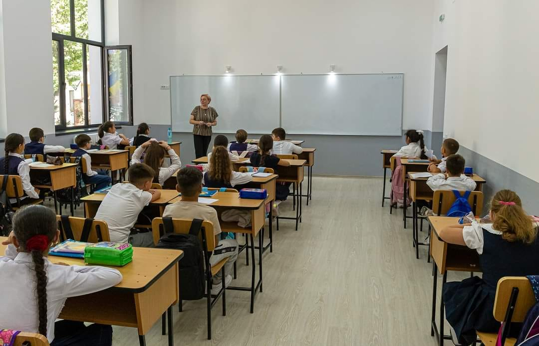 „Curiozitatea - cel mai bun profesor. Umorul - cel mai bun coleg de clasă”