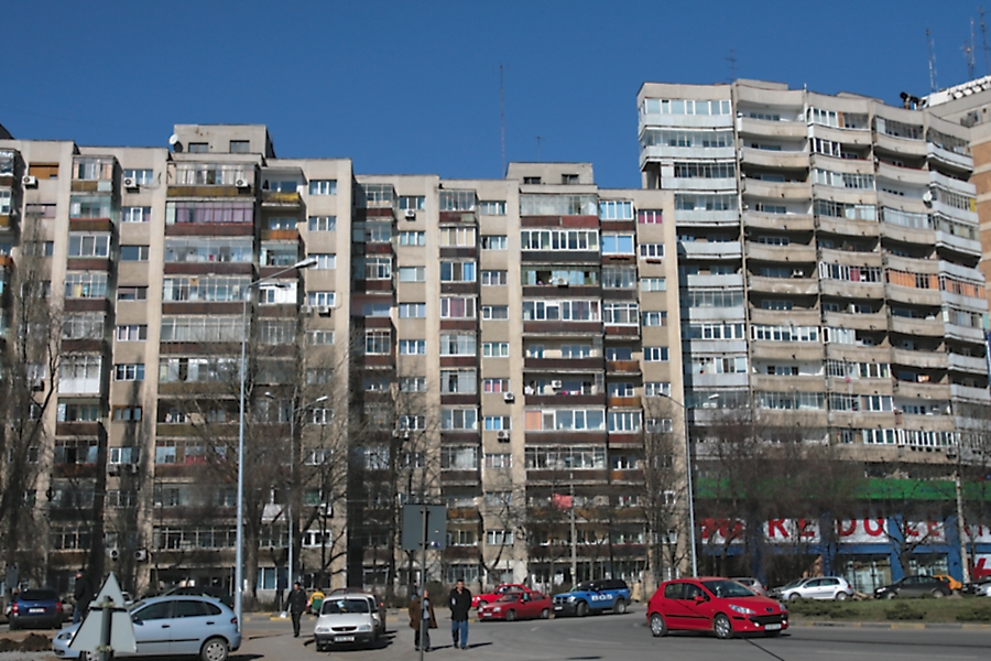 PARADOXUL noului Cod Fiscal: CREŞTE IMPOZITUL pe apartamente mici şi SCADE cel pe casele mari 