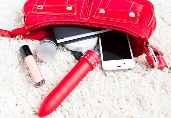 Când, cum și de ce au fost create jucăriile sexuale