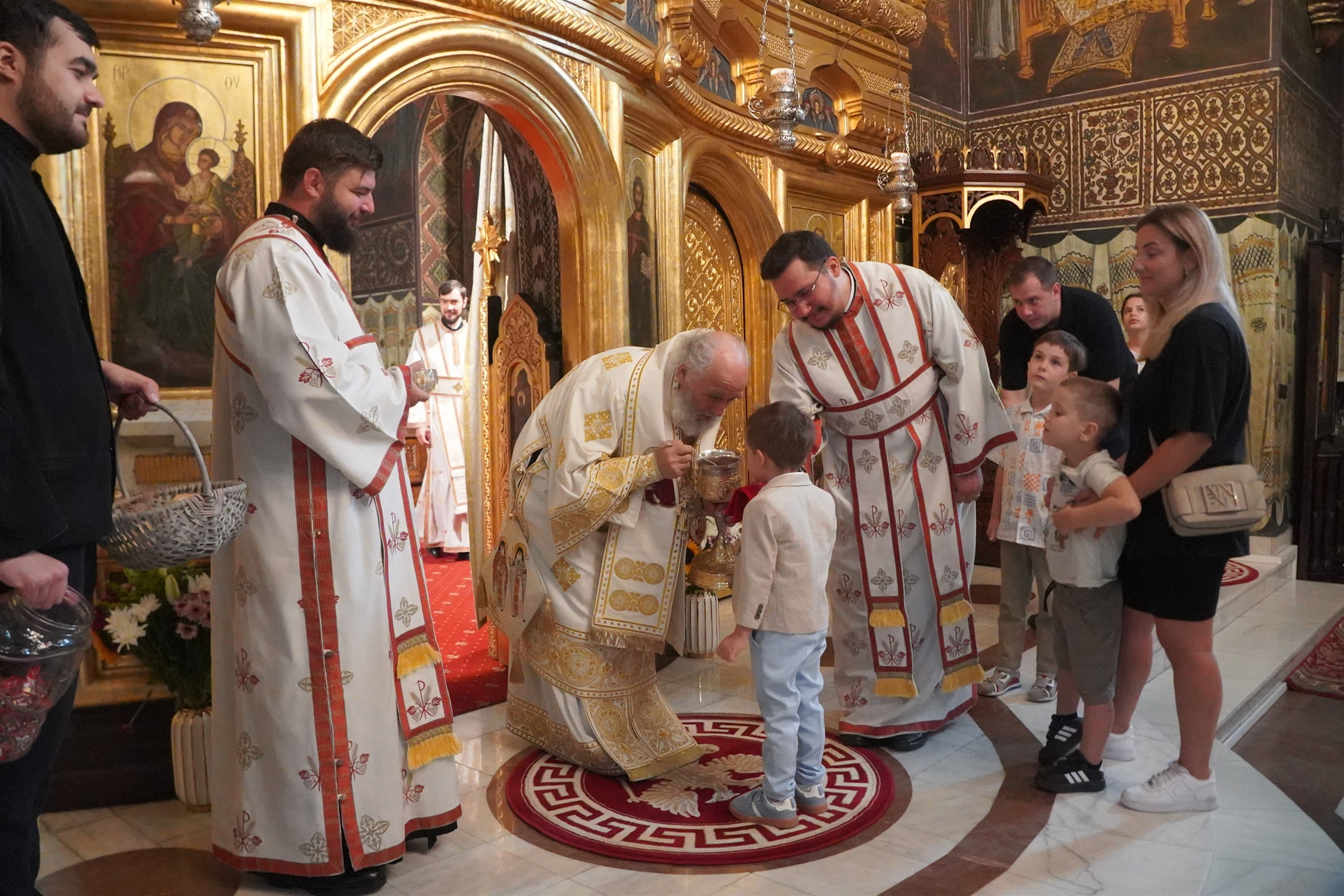 Cuvântul de învățătură: „Milostenia care deschide cerurile”