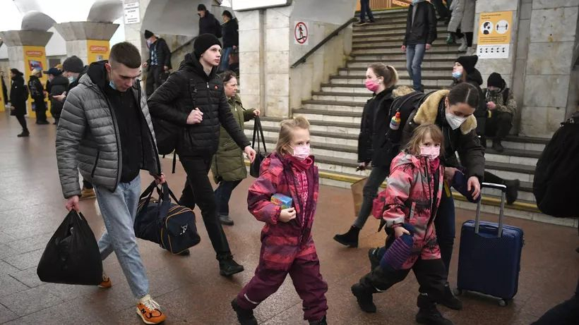 Patru unităţi de învăţământ gălăţene oferă asistenţă copiilor din Ucraina