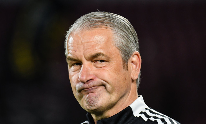 Trei schimbări de antrenori în Superligă