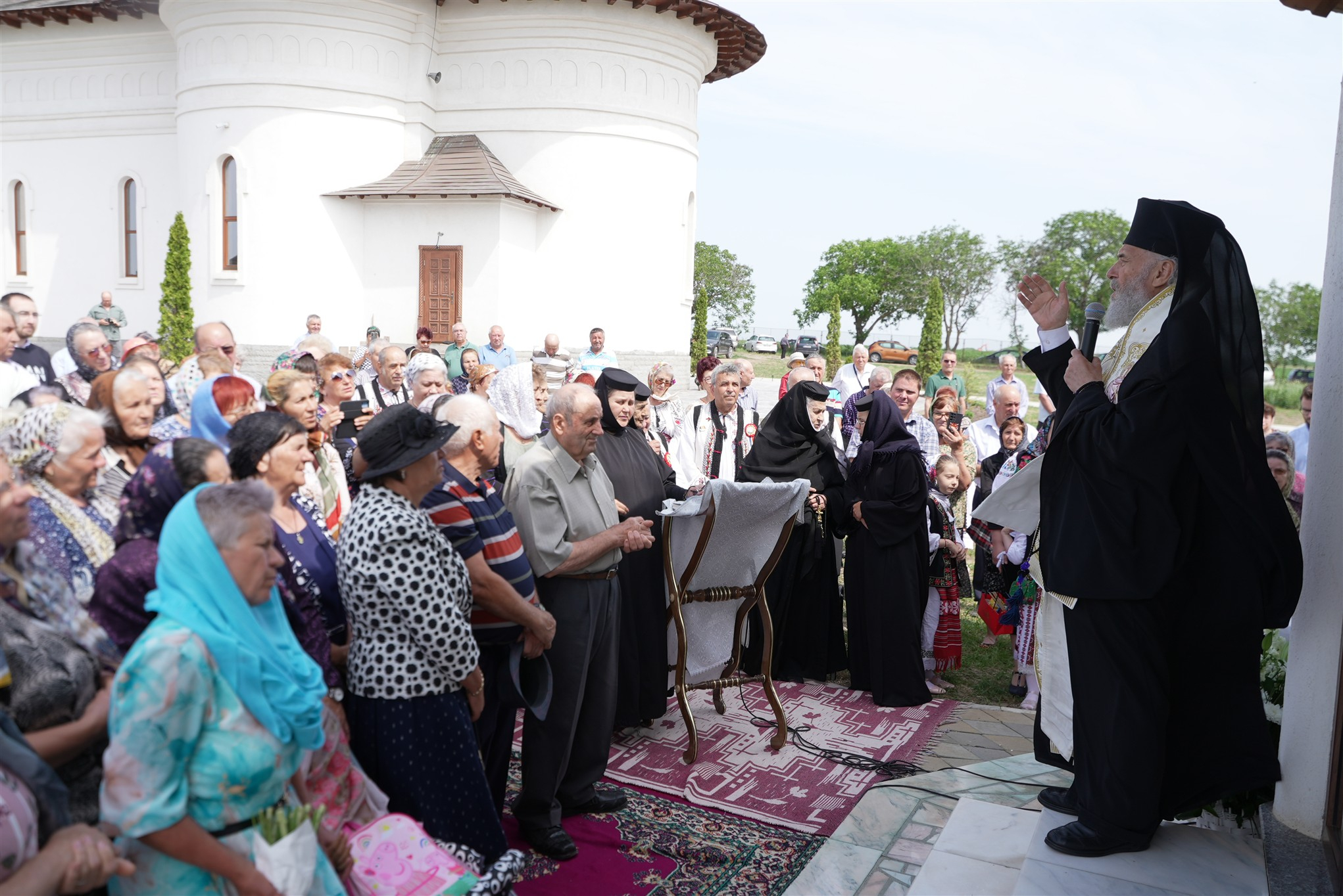 Popas în calea trecătorilor prin Câmpia Covurlui. Schitul "Mogoş" din Frumușița, ridicat pe un teren donat