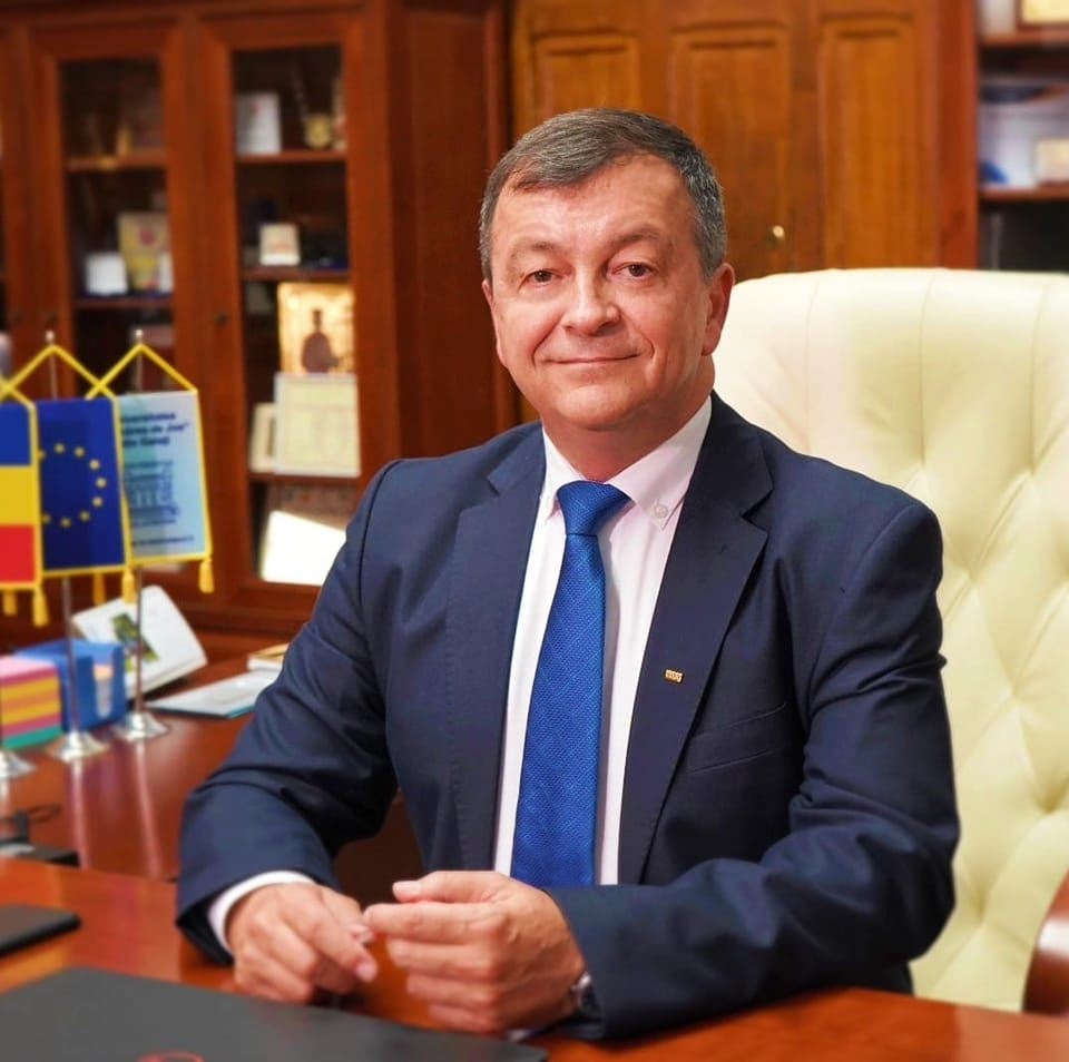 Fostul rector Puiu Georgescu a dat PSD pentru PUSL