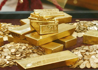 Uncia de aur a trecut de 2.500 dolari