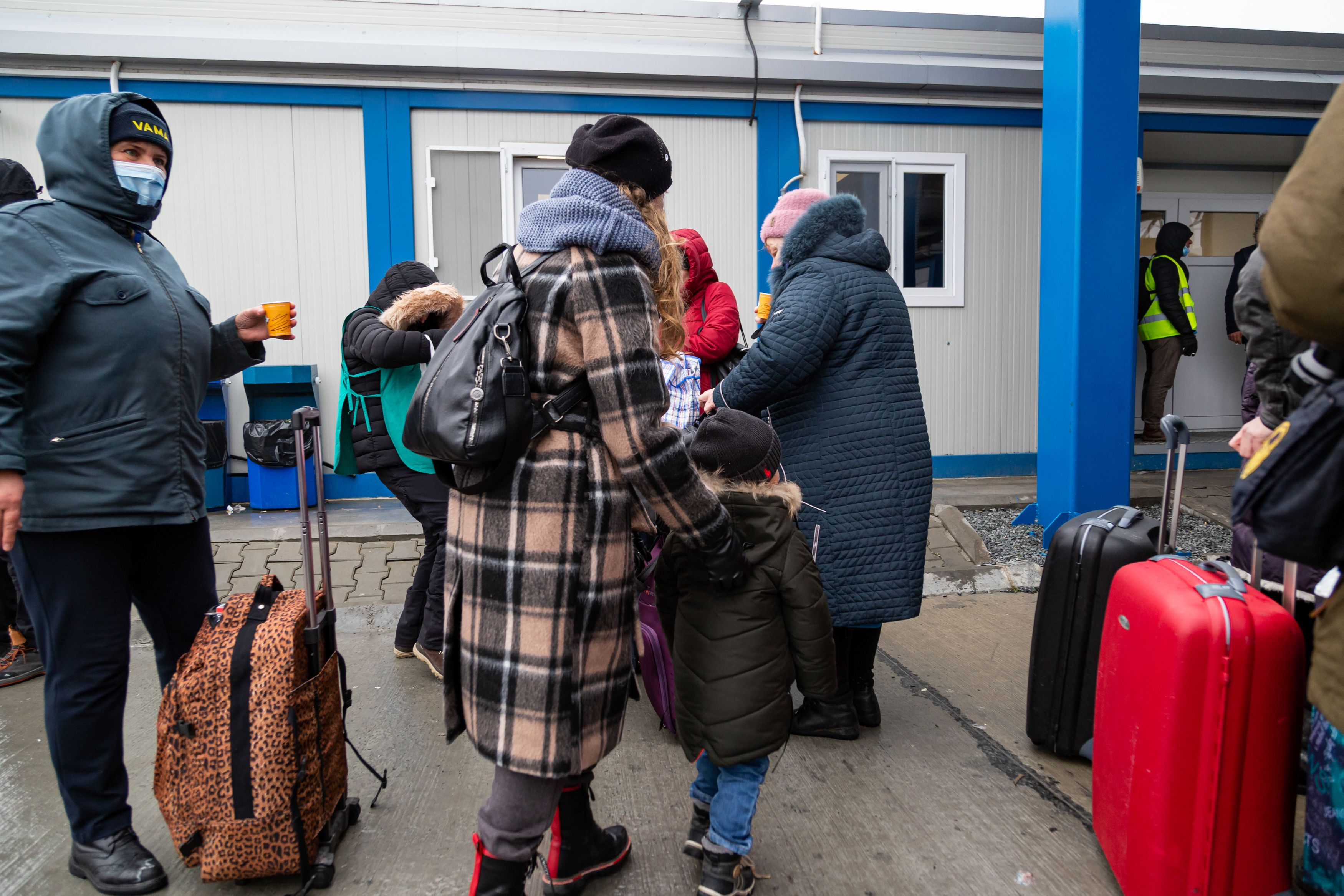 „Mi-am luat copiii și am fugit din propria casă”