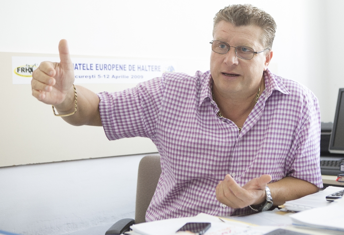 Campania „Viaţa liberă - 25 de ani”/ Legendarul Nicu Vlad, al doilea în topul publicului gălăţean