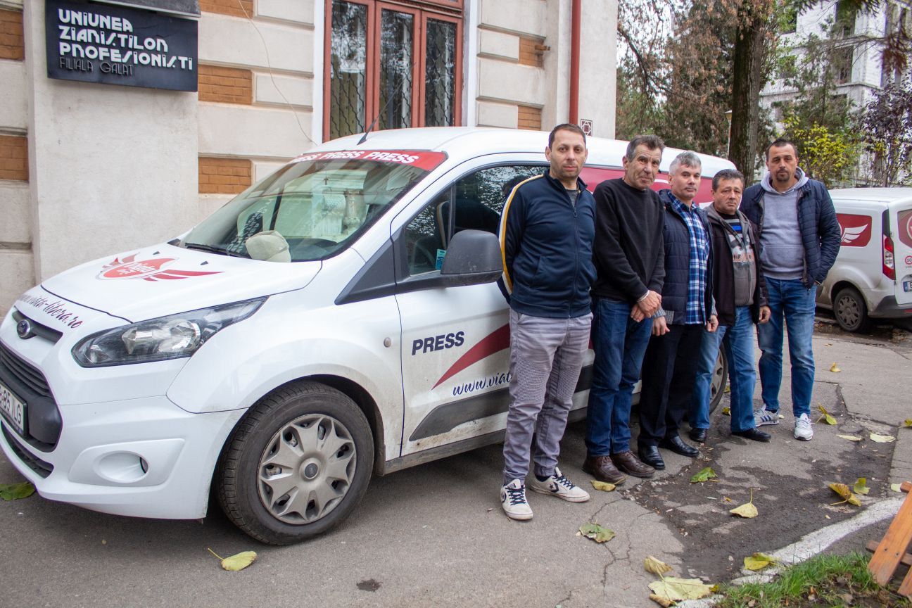 Ocolul ziarului în 30 de ani. Ei pun ”Viaţa liberă” în mişcare