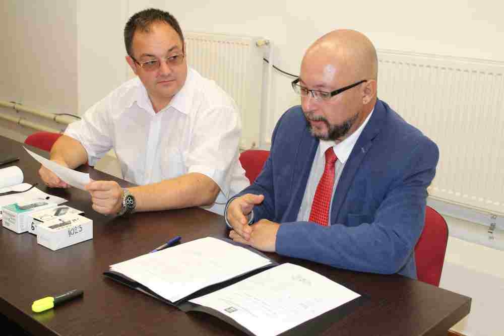 Legea s-a schimbat, nu şi năravul politicienilor | Biroul Electoral, SESIZĂRI pe bandă rulantă la POLIȚIE