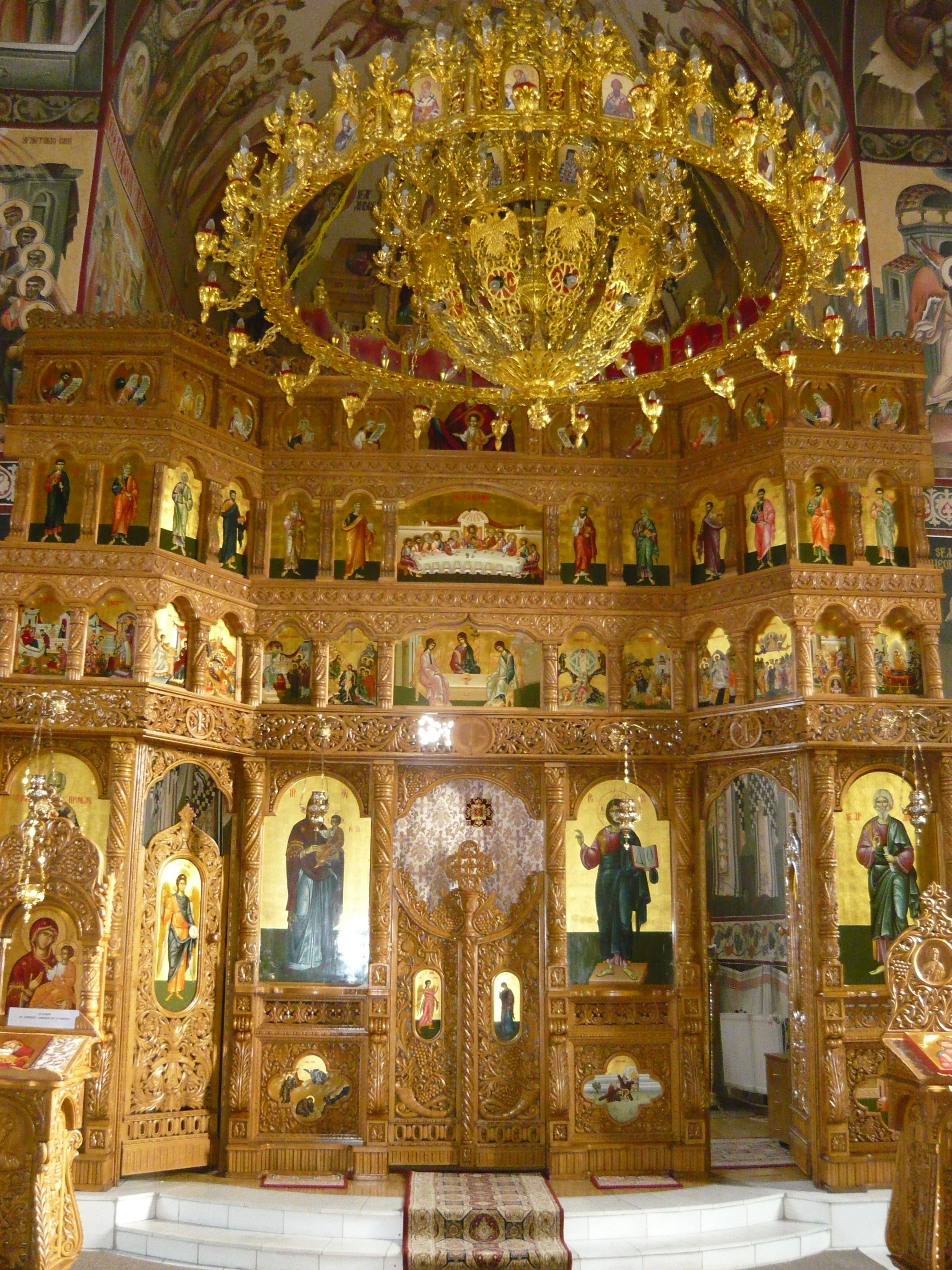 Sfântul Apostol Andrei / Catedrala Siderurgiştilor, în sărbătoare