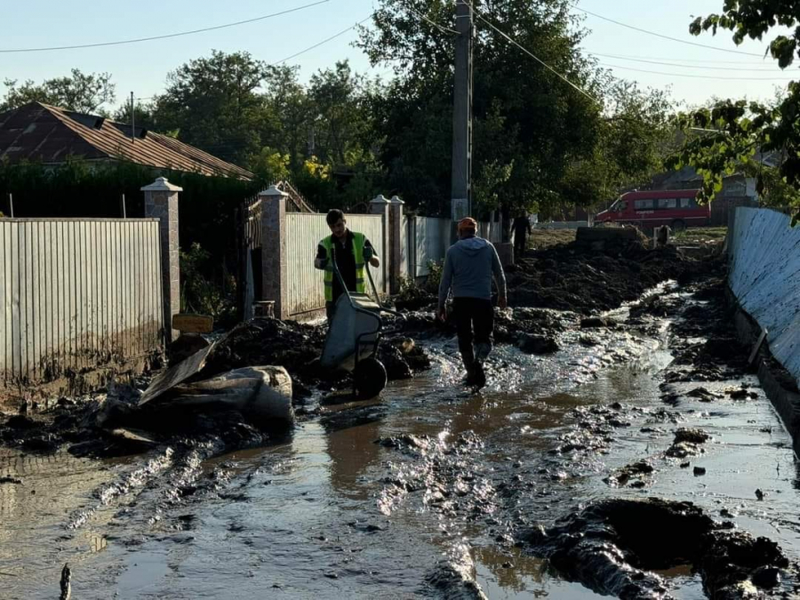 Prefectura Galați - Măsuri preventive în vederea limitării efectelor fenomenelor hidrometeorologice periculoase