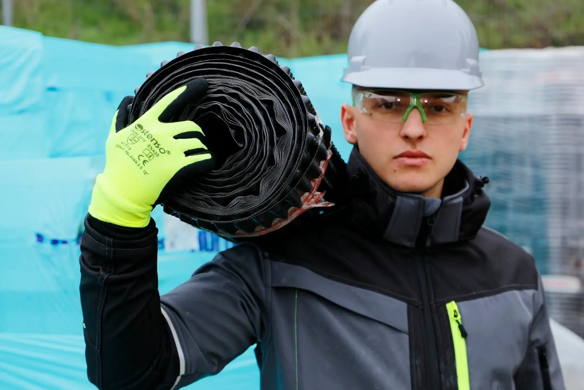 Cum să alegi mănușile de protecție potrivite pentru fiecare tip de activitate?