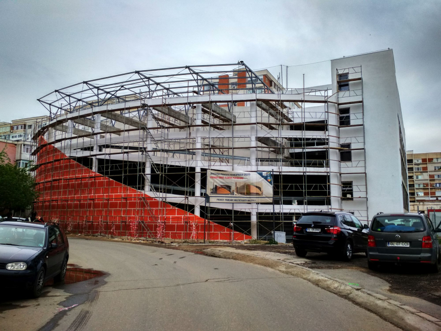 Cât va costa un loc în parcarea supraetajată din Mazepa I (FOTO)