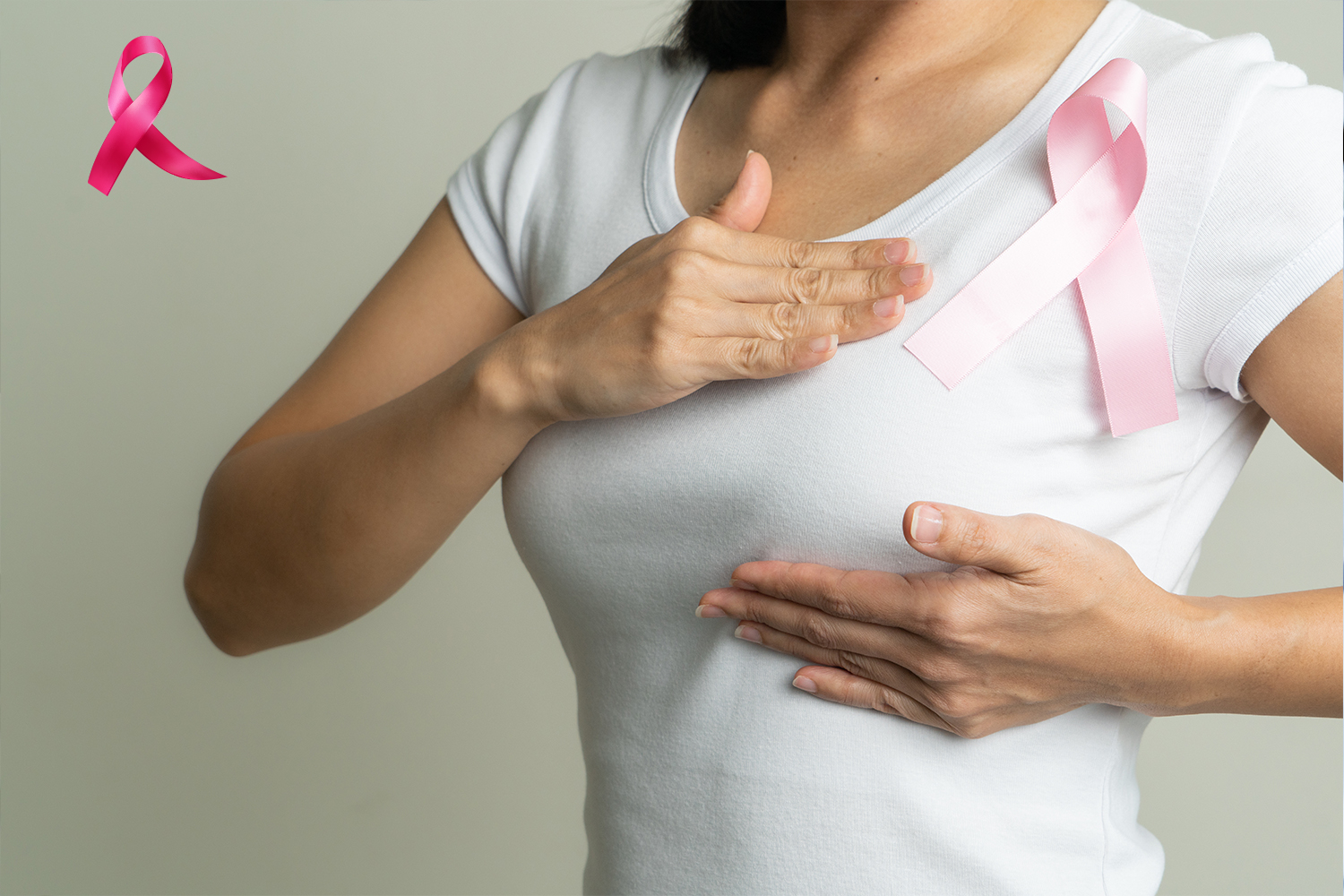 Sediul CJ Galați, luminat în roz, într-un mesaj de sprijin pentru femei