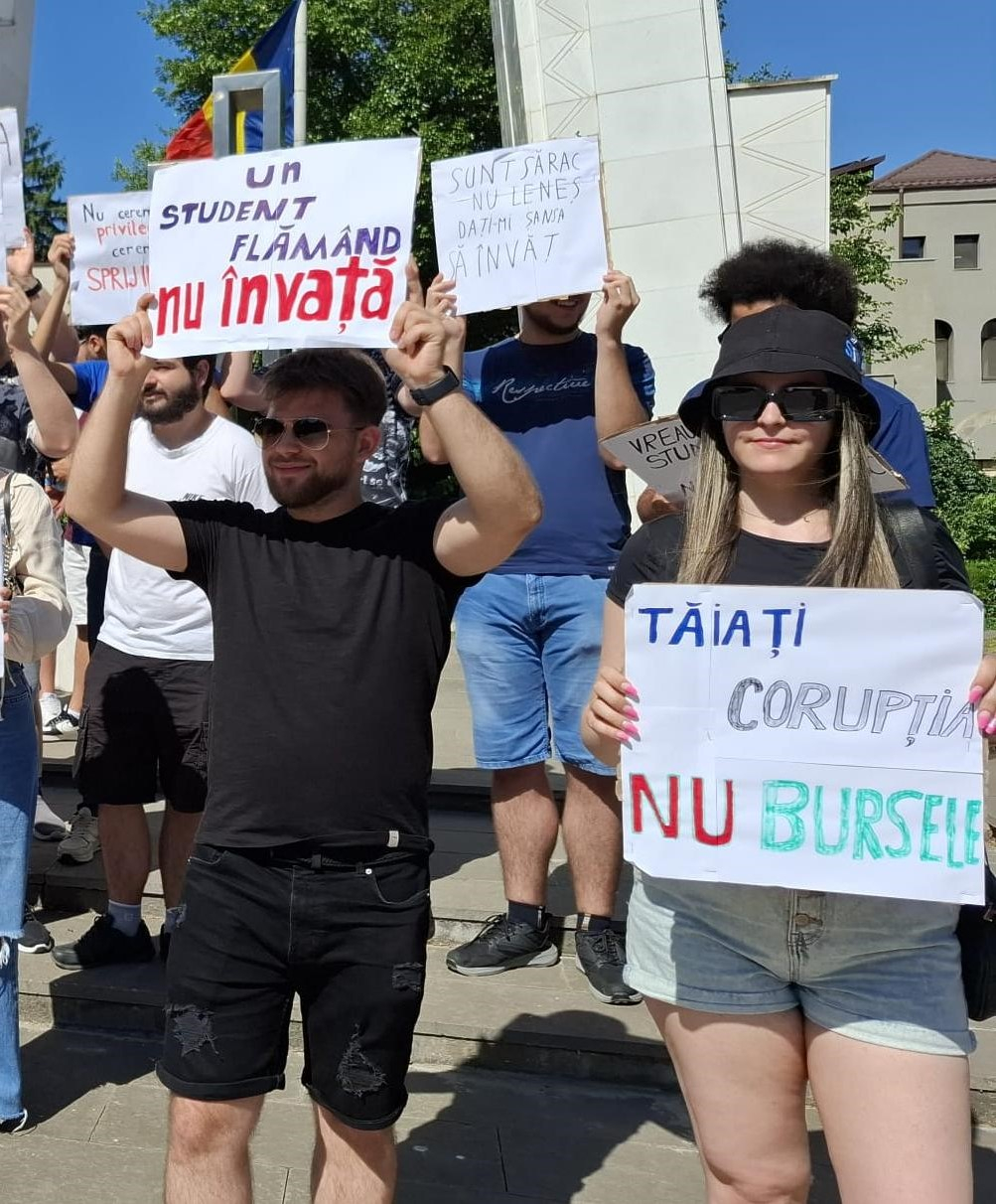 Elevii și studenții gălățeni, mesaj pentru ministrul Educaţiei
