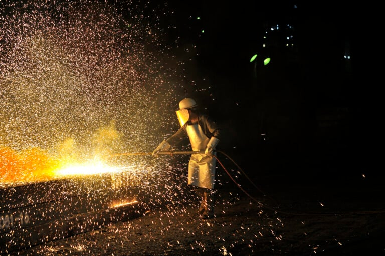 Cât timp se poate analiza cu atenţie şi îngrijorare?