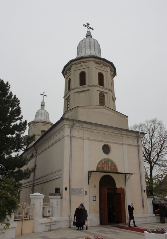 Duminică, la Biserica "Vovidenia": Tradiţionalul concert de colinde