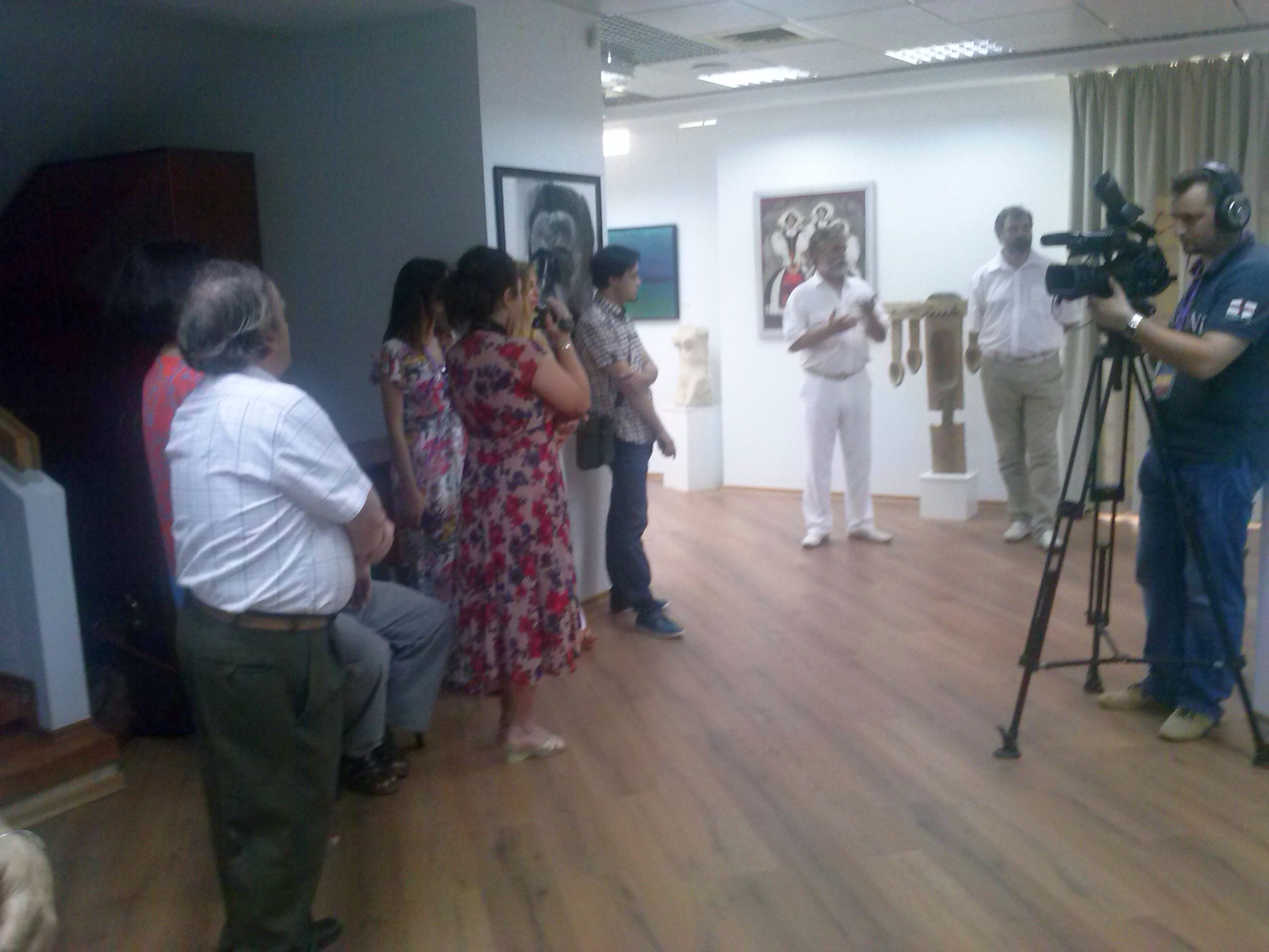 La Muzeul de Artă - averea vie, în expoziţie!/ Ştiaţi ce mulţi plasticieni are Galaţiul?