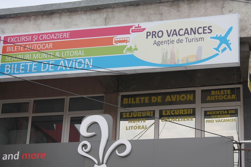 Şi fără bilete, şi cu banii luaţi | Noi clienţi înşelaţi de o agenţie de turism cu probleme