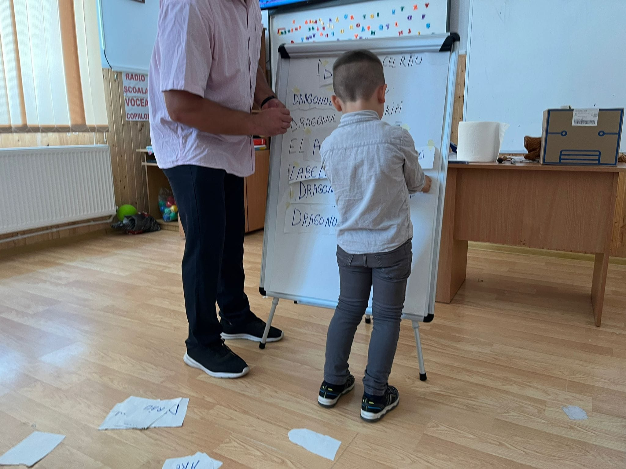 ”Teach for Romania”, în luptă cu analfabetismul funcțional la Rădești