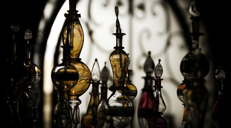 Esenţe şi pericole - PARFUMUL, ca ARMĂ MORTALĂ