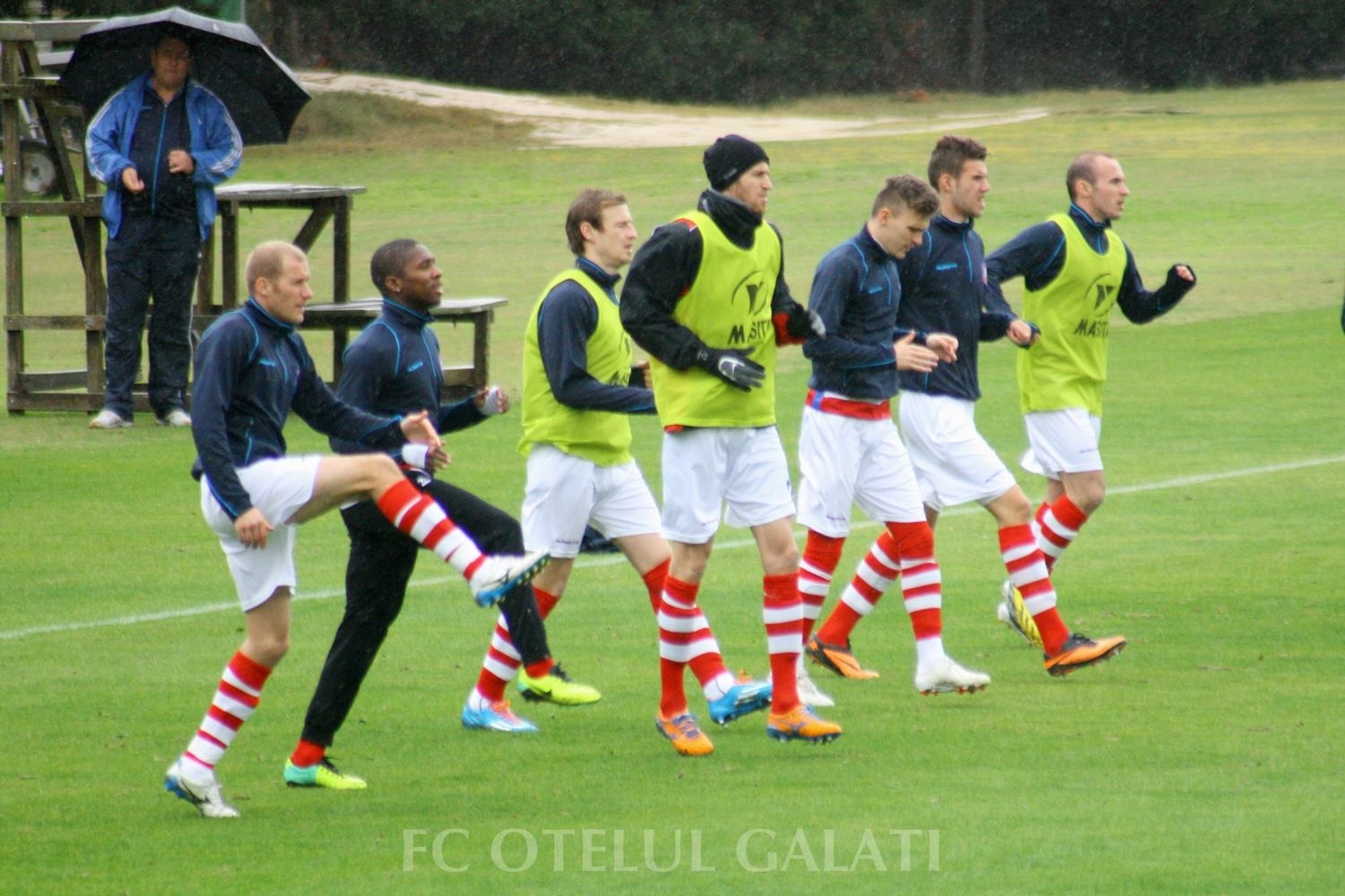 Sâmbătă seară, duel cu Pandurii/ Oţelul, în faţa primului meci oficial din 2014