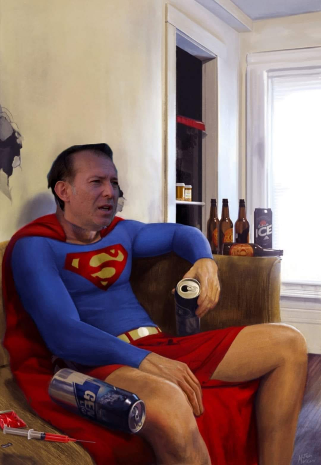 Superb Man se întoarce