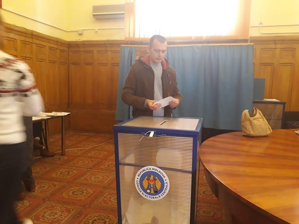 Basarabenii s-au adunat să voteze schimbarea