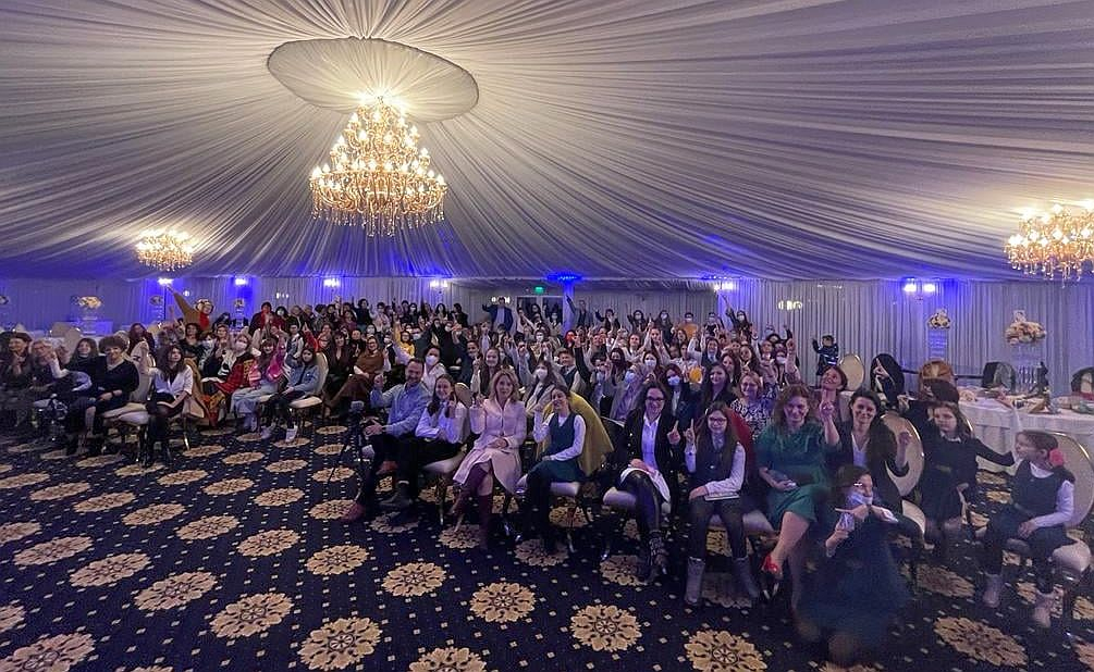 „Toți profesorii să arate că le pasă de copii”, spune o elevă de la Şcoala „Ştefan cel Mare”, prima din Galaţi inclusă în proiectul SuperTeach