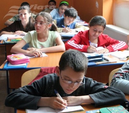 Încep testările iniţiale