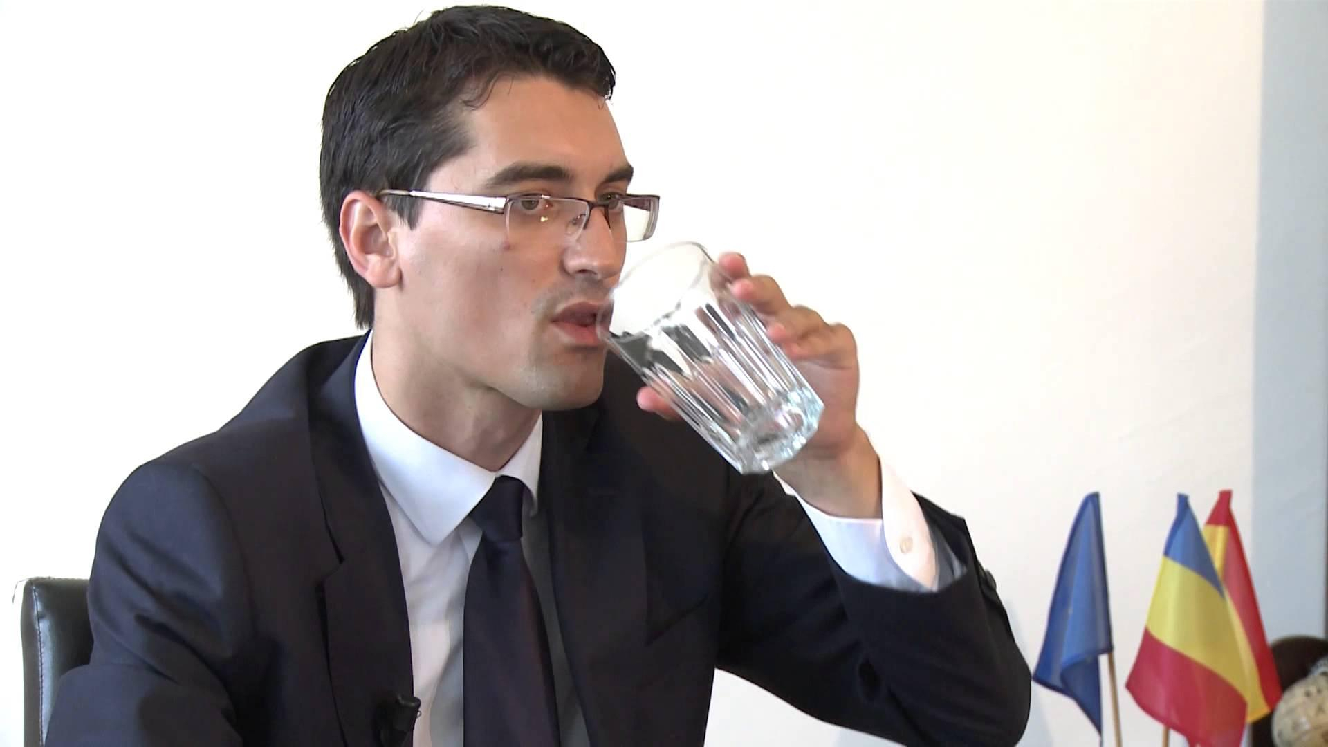 FRF, executată silit de un fost director