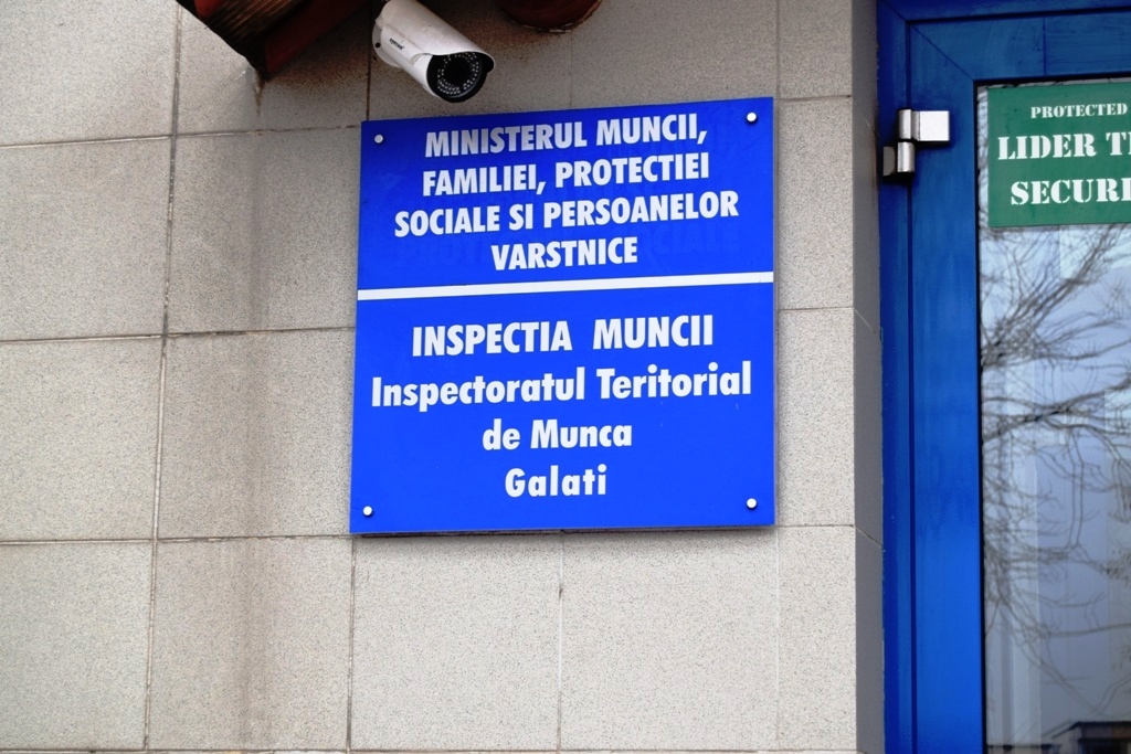 Zeci de angajatori au fost sancţionaţi de ITM pentru folosirea MUNCII LA NEGRU