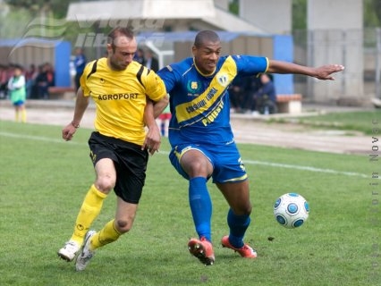  FCM Dunărea –Petrolul Ploieşti 0-2 (0-1) 