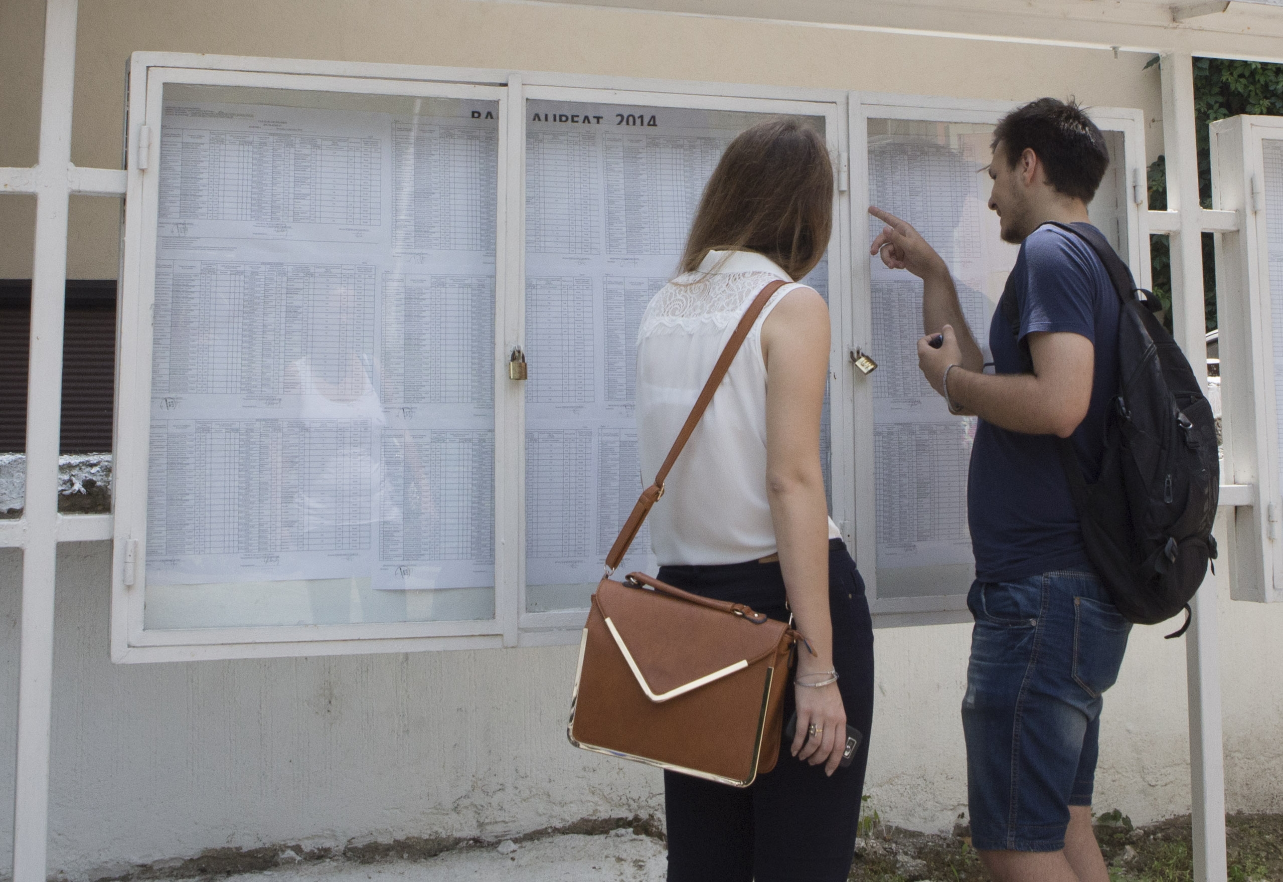 Aproximativ 1.300 de CONTESTAŢII la BACALAUREAT