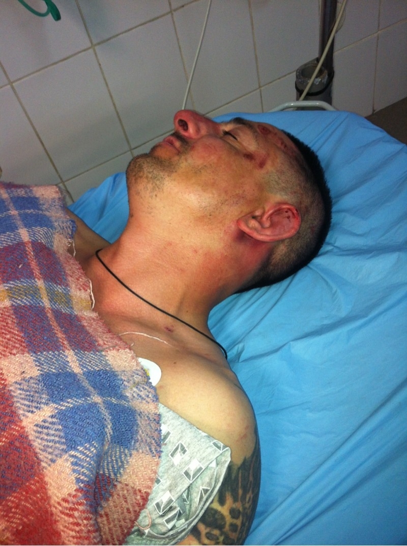 În scandalul bătăii cu poliţiştii, doi tineri au fost trimişi în judecată