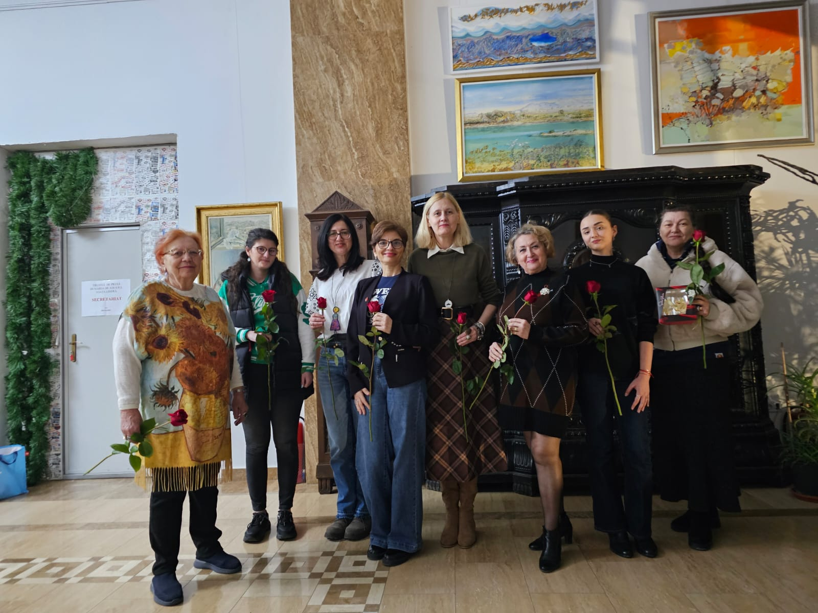 Martie, martie - Mărțișor, la Cenaclul „Noduri şi Semne”