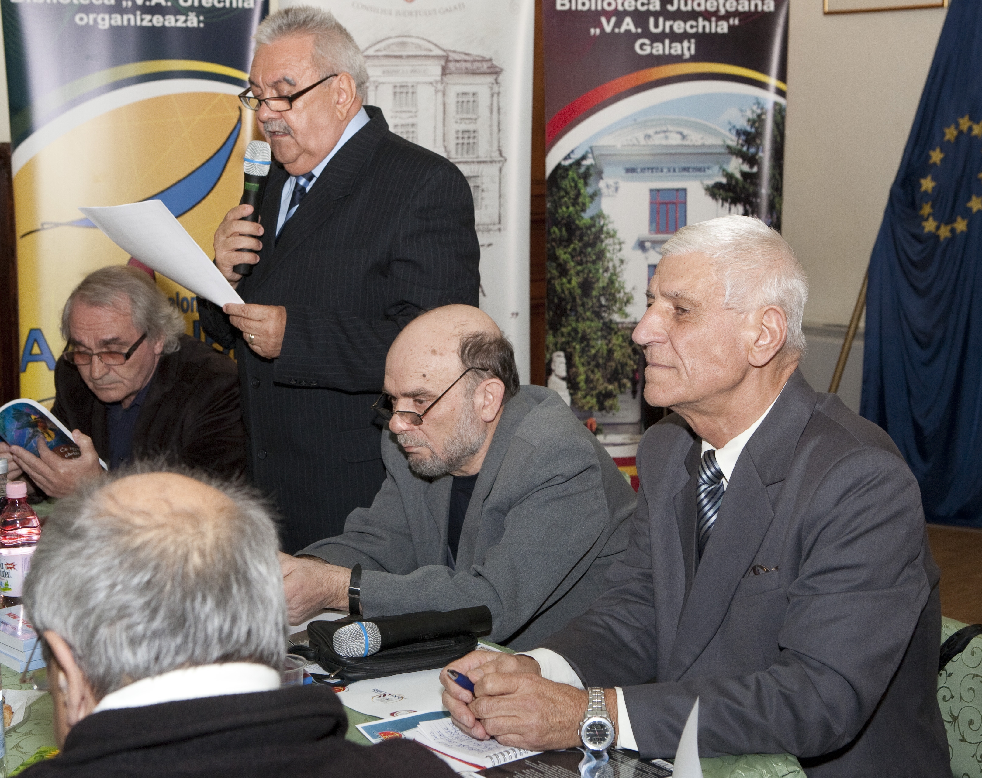 Lansare de carte - Doi Ioni la Bibliotecă 