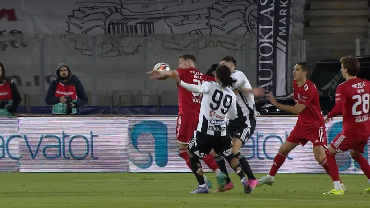 Cum a fost defavorizată Oțelul în meciul de la Cluj. Dorinel Munteanu, îndreptățit să fie nemulțumit