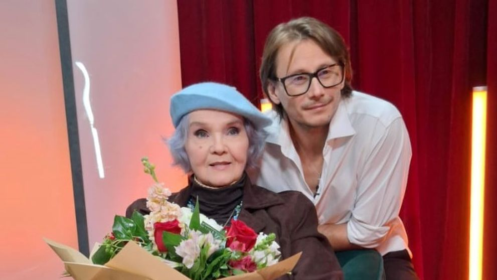 Margareta Pâslaru, de la eleva ingenuă la vampa decoltată