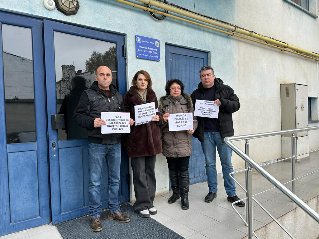 Protest și la Direcția Județeană pentru Cultură Galați