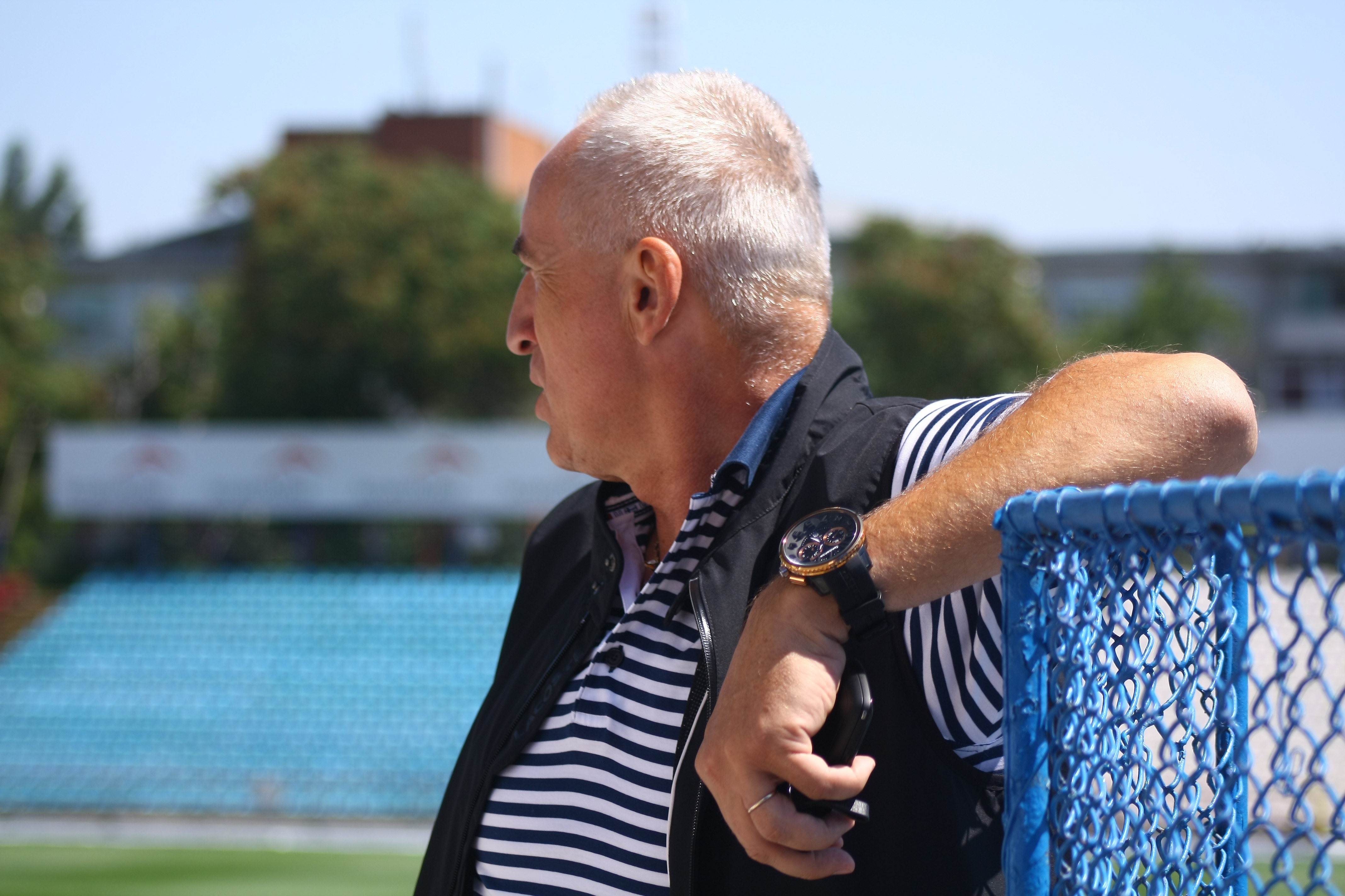 „Avem palton, nu suntem săraci”