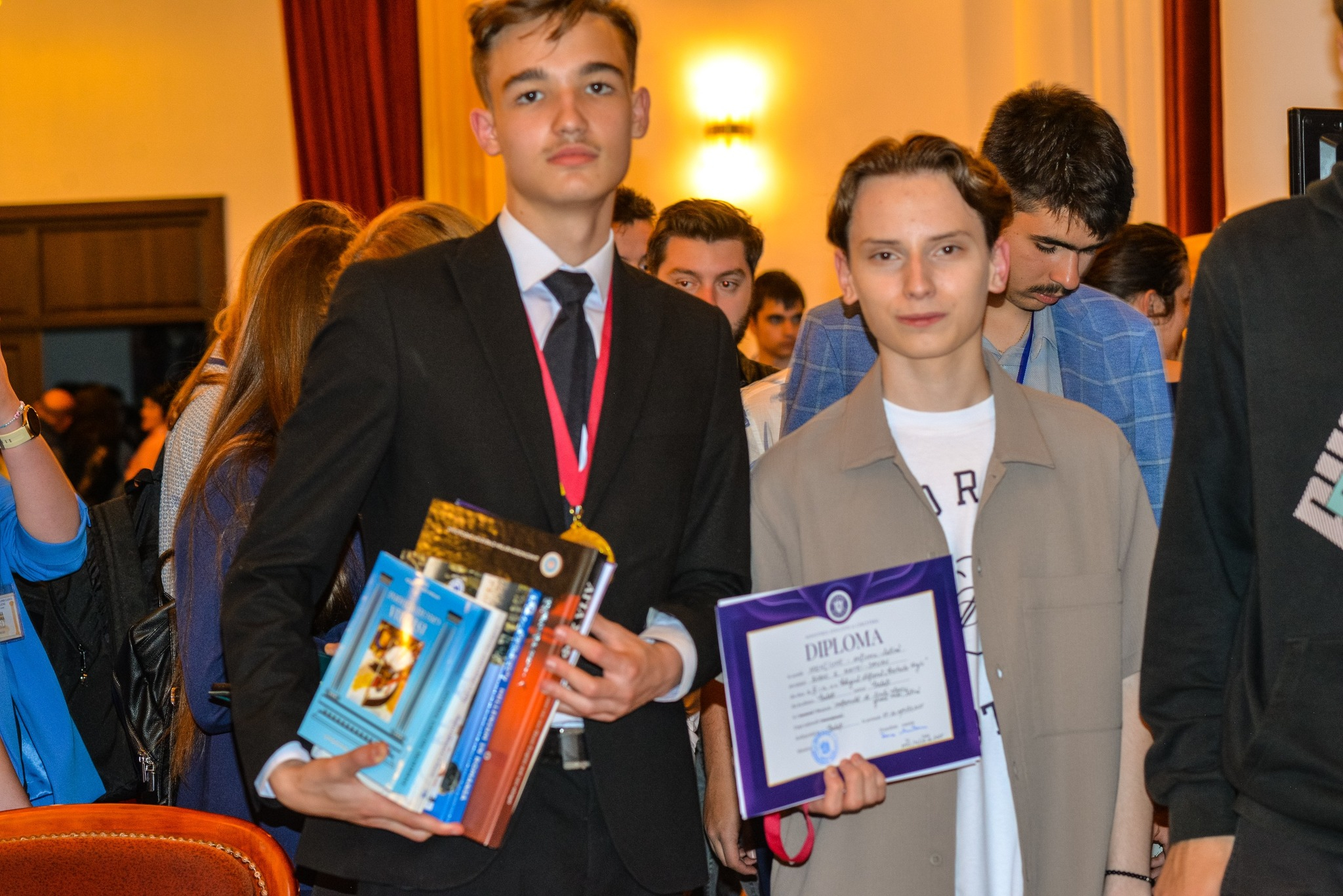 Doi elevi gălățeni premiați la Olimpiada Națională de Limbi Clasice