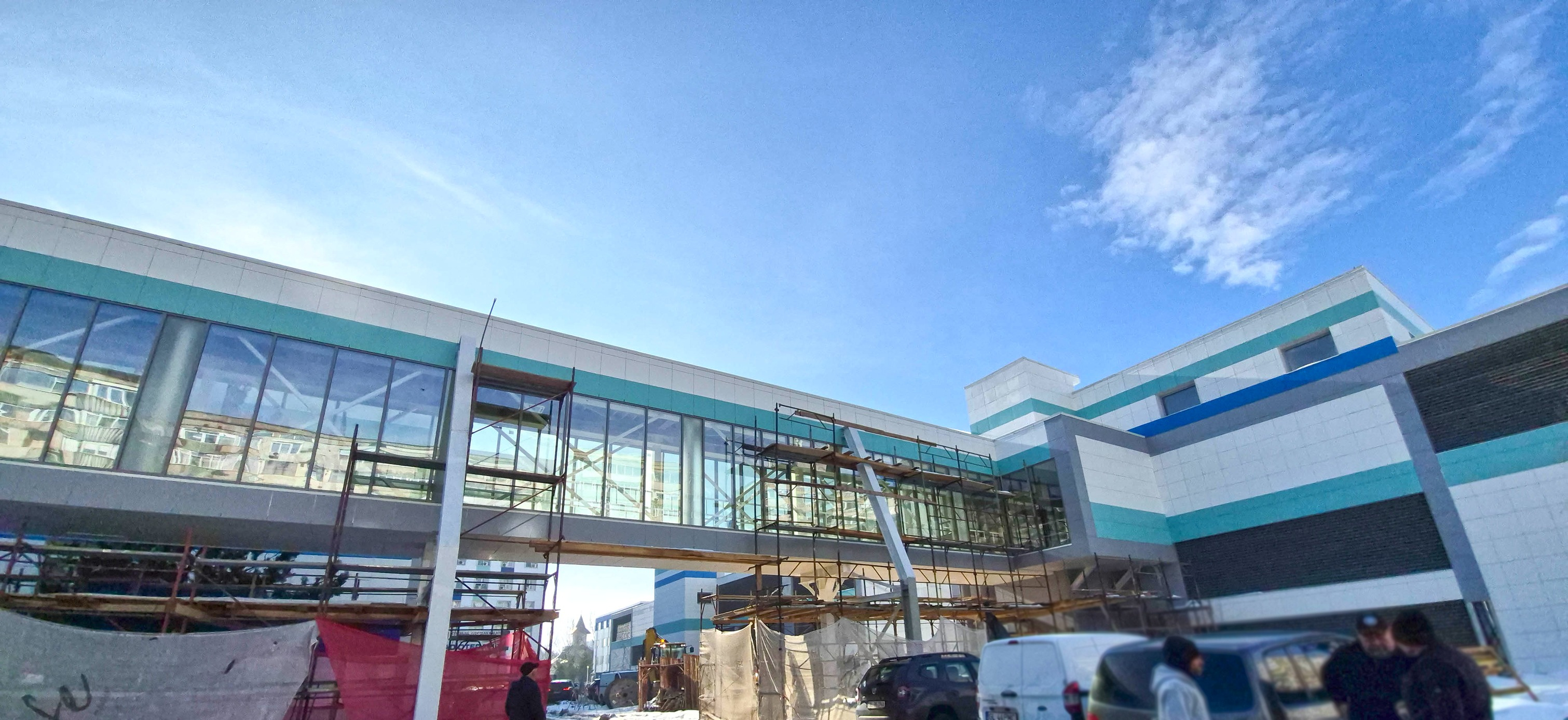 Infrastructura care salvează vieți. Lucrări în plină desfășurare pe șantierul parcării supraetajate de la Spitalul Județean