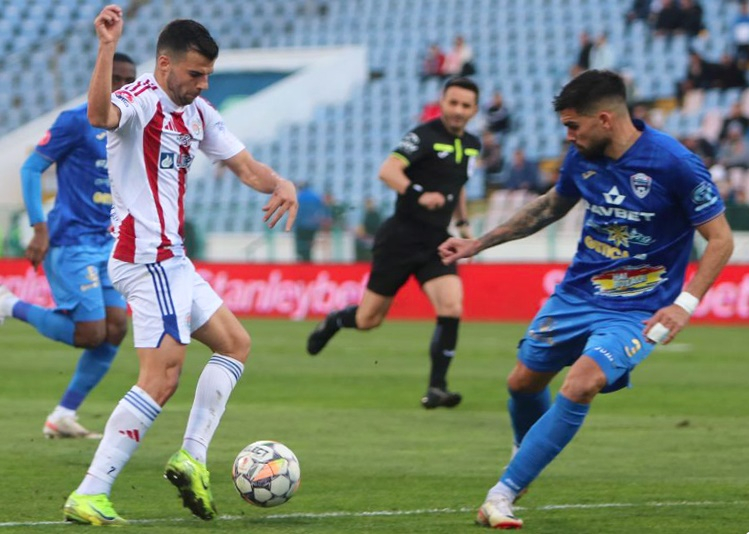 Victorie concludentă la debutul lui Balint: Gloria Buzău - Oțelul 0-2