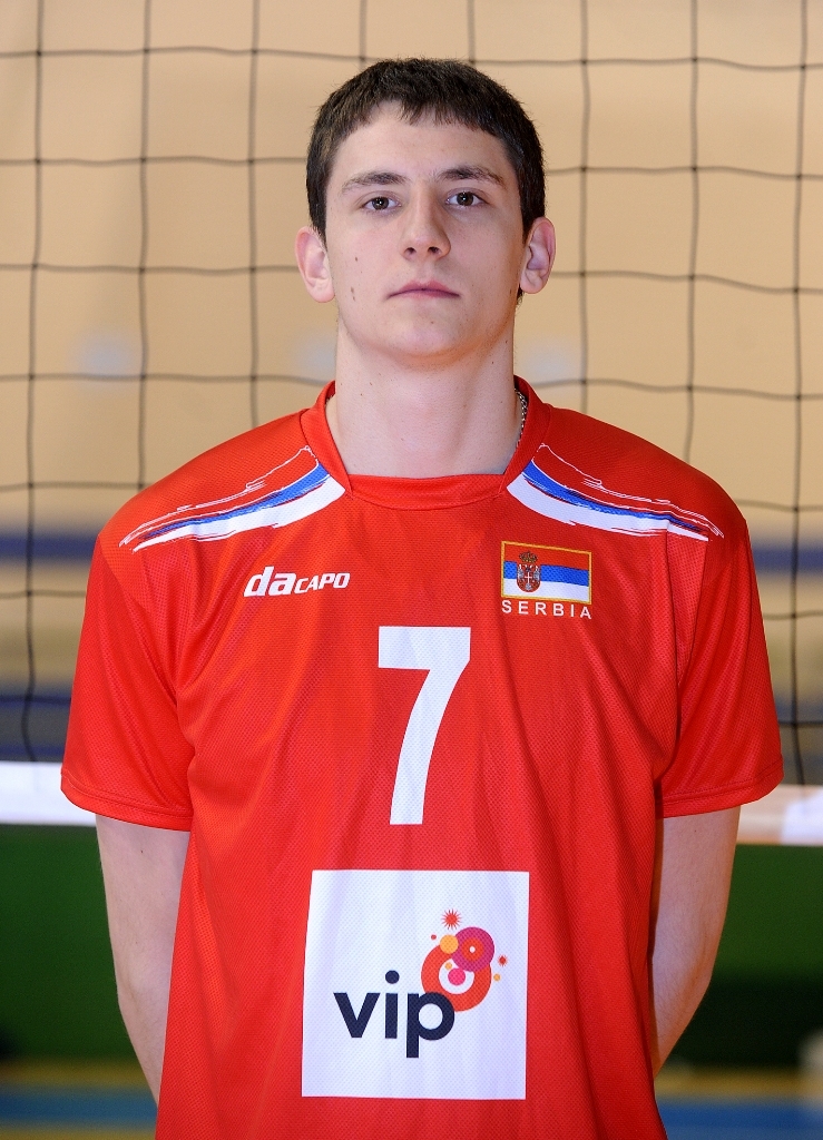 Arcada a transferat un internaţional sârb