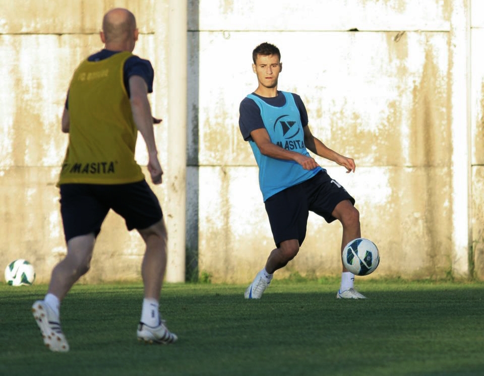 Emulaţie pentru juniorii Oţelului: Puştiul golgheter, la echipa mare