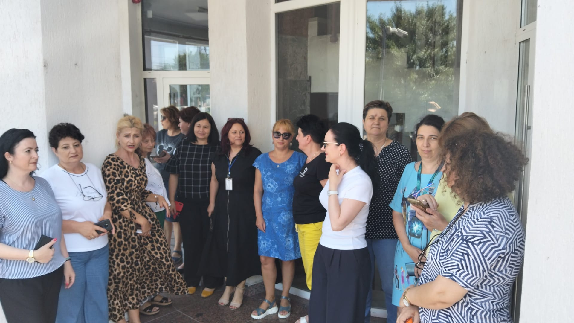 Proteste cu peste 9.000 de angajați ai Fiscului. AJFP şi DGRFP Galați au întrerupt lucrul