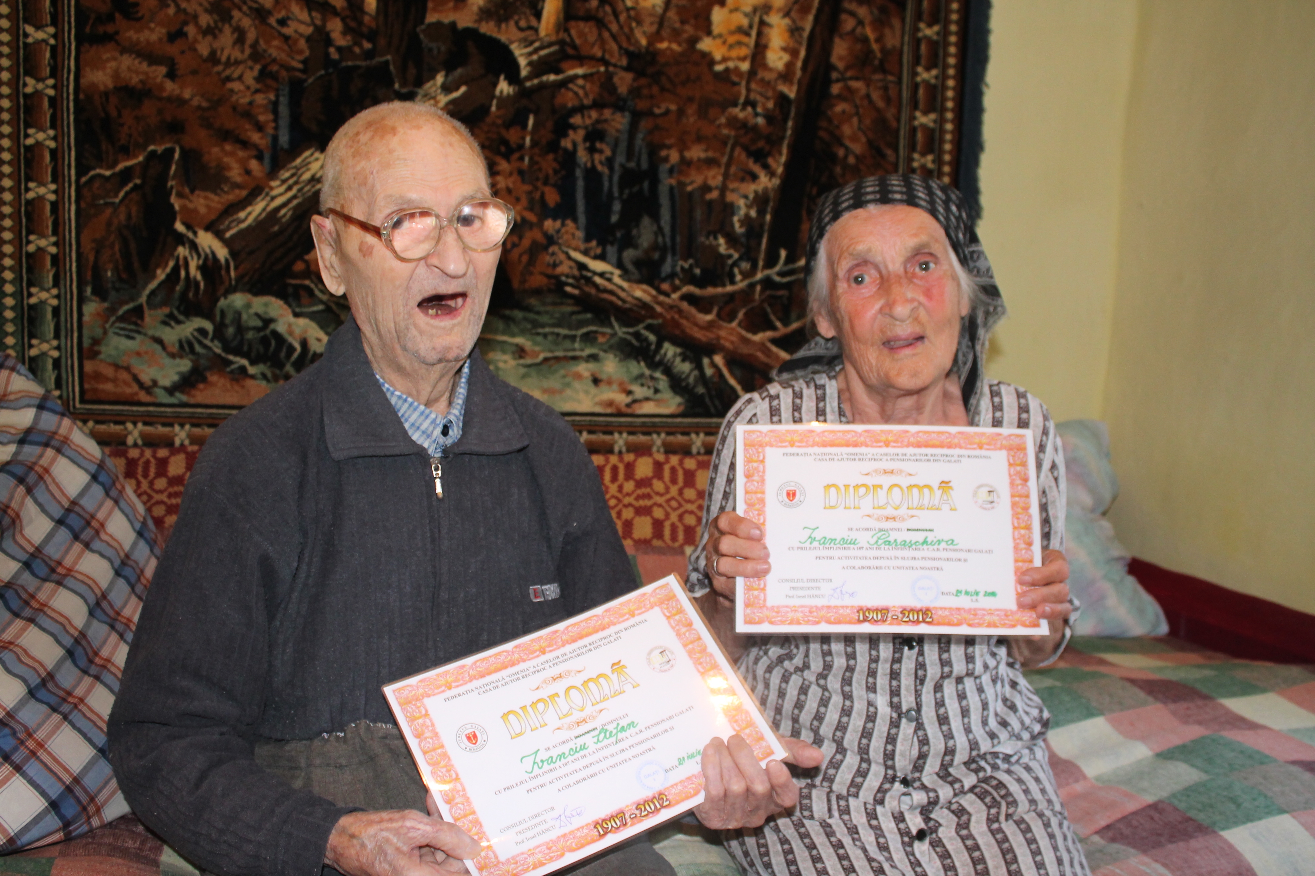 Probabil CEL MAI BĂTRÂN CUPLU din Galați, premiat de CAR Pensionari
