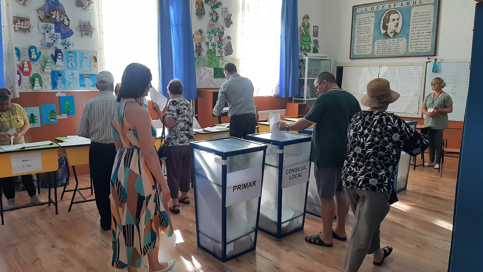UPDATE. Prezenţa la vot: câţi gălăţeni au votat până la ora 13,00
