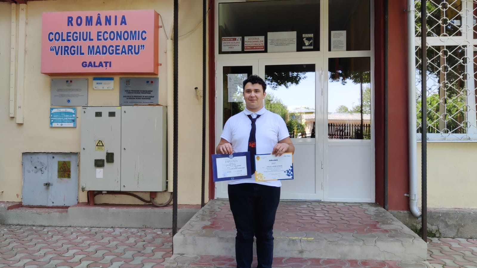 Un elev al Colegiului Economic „Virgil Madgearu”, pe podiumul naţional